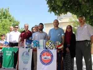Hem Kur’an Öğreniyorlar Hem Spor Yapıyorlar