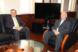 'Olmazsa Olmaz Yol'un Çöpçatanıyız