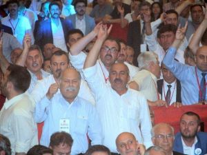 Mhp Kurultayında “Tek Liste” Sloganları