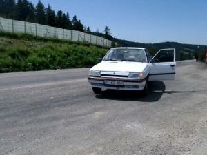 Motosiklet İle Otomobil Çarpıştı: 1 Ölü, 1 Yaralı