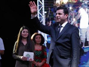 Demirtaş’tan Antalya’da ’Dokunulmazlık’ Açıklaması