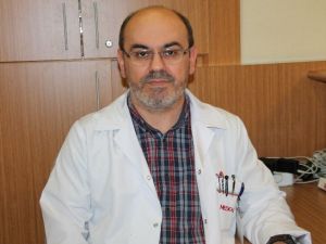 Göğüs Ağrısı Ve Nefes Darlığından Kapalı Ameliyatla Kurtuldu