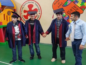 Otistik Çocuklar Eğitim Bekliyor!....