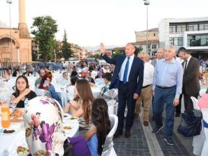 Kardeşlik İftarına Katılım Yüksek Oldu