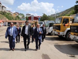 Vali Memiş İl Özel İdaresi’ni Ziyaret Etti