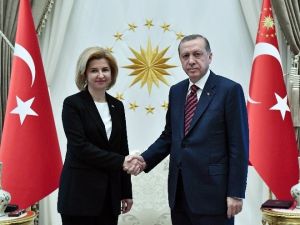Cumhurbaşkanı Erdoğan, Gökoğuz Yeri Başkanı Vlah’ı Kabul Etti