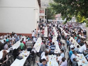 Samsun Ve Çemişgezek Gönül Sofrası Kurdu