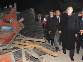Başbakan Erdoğan Depreme Yakalandı
