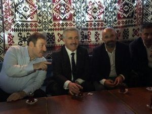 Bakan Ahmet Arslan İstanbul’daki Hemşehrileriyle Buluştu