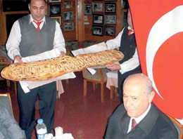 O MHP'ye yerleştirilmiş siyasi mayın