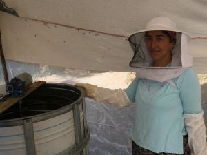 Marmaris’ten ’Bal’ Akıyor