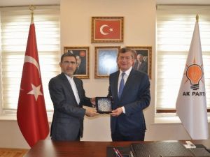 İran İslam Cumhuriyeti Trabzon Başkonsolosu Kondari’den Ak Parti İl Başkanı Revi’ye Ziyaret