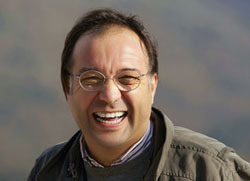 Kanburoğlu, Rize'de Sanatseverlerle Buluşacak