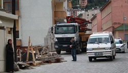 Artvin'de beton mikserinin çarptığı kadın öldü