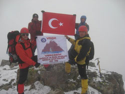 Verçenik'ten Ekrem Orhon Zirvesi'ne Davet