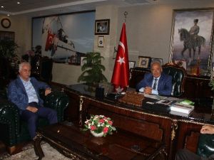 Koray Aydın’dan Mersin’e Sürpriz Ziyaret