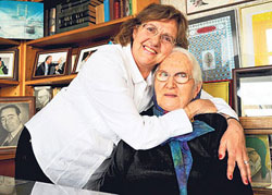 Rize Asırlık Çınarını Kaybetti!