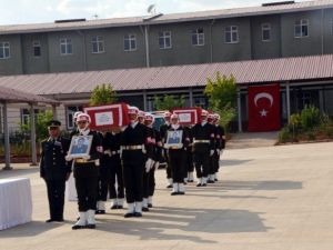 Mardin Şehitleri Memleketlerine Uğurladı