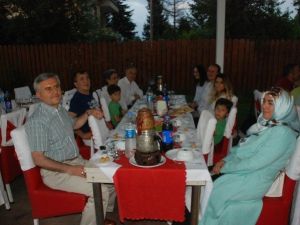 Medical Park Tokat Hastanesi Çalışanları İftarda Buluştu