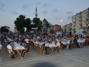Bakan Kılıç, İftarını Alaçam’da Açtı