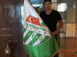 Bursaspor’un Yeni Transferi Tesisleri Gezdi