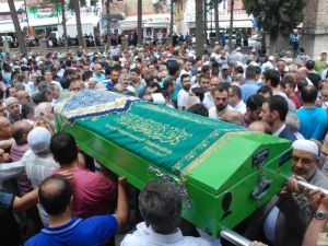 Yasemin Öğretmen Kansere Yenik Düştü