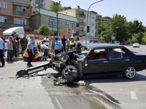 Annesinin Kucağındaki Bebek Kazadan Yara Almadan Kurtuldu