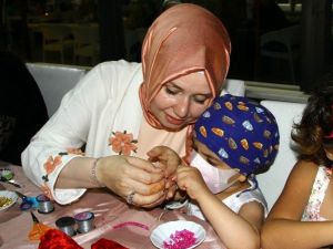 Lösemili Çocuklar İçin Bir Saatte 600 Tl Topladılar