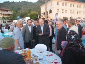 Bilim, Sanayi Ve Teknoloji Bakanı Özlü, Akçakoca’da İftara Katıldı