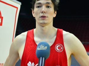 Cedi Osman: “Nba’e 1 Sene Sonra Gideceğim”