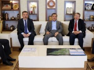 İller Bankası Başkanı Üstün Başkan Sekmen’i Ziyaret Etti