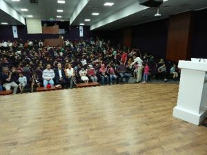 Canik’ten Misafir Çocuklara Bayramlık