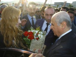 Bahçeli Samsun’da Coşkuyla Karşılandı