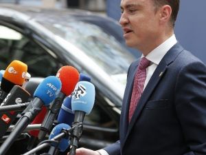 Estonya Başbakanı Roıvas’tan İstanbul’daki Saldırıya Kınama