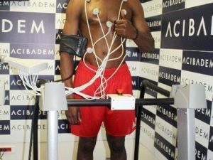 Kayserispor’da 10 Futbolcu Sağlık Kontrolünden Geçti