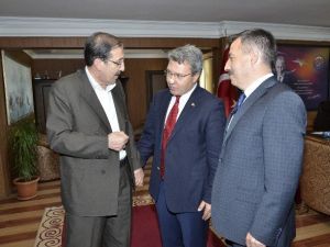 Üstün’den Başkan Bulutlar’a Ziyaret