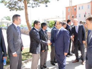 Vali İsmail Ustaoğlu Ziyaretlerine Devam Ediyor