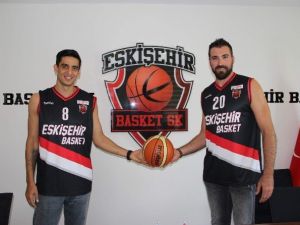 Cemal Nalga Ve Murat Göktaş, Eskişehir Basket İle Sözleşme İmzaladı