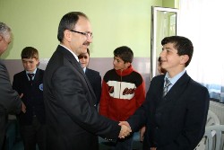 Tv'yi alıp bilgisayar istediler