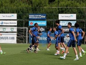 Fenerbahçe’de Yeni Sezon Hazırlıkları Sürüyor
