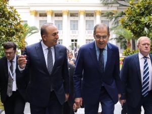 Bakan Çavuşoğlu, Lavrov İle Görüştü