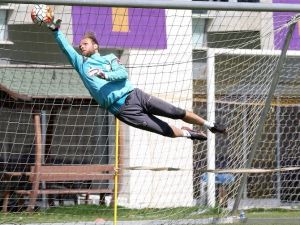 Yeni Malatyaspor’a Osmanlıspor’dan Kaleci Transferi