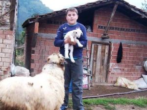 13 Günlük Yaşam Savaşını Kaybetti
