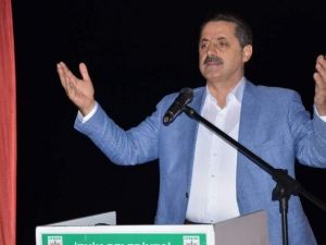 Bakan Çelik: "Kalleşliğe Devam Edecekseniz Hesabı Da Vereceksiniz"
