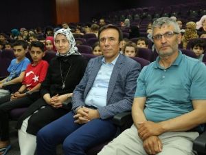 Başkan Genç’ten ’Vatandaşlık’ Desteği