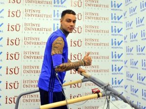 Gregory Van Der Wiel, Sağlık Kontrolünden Geçti