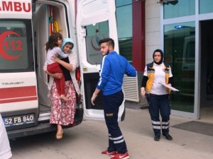Balkondan Düşen Çocuk Yaralandı