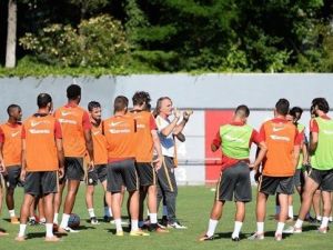 Galatasaray, Yeni Sezon Hazırlıklarını Sürdürüyor