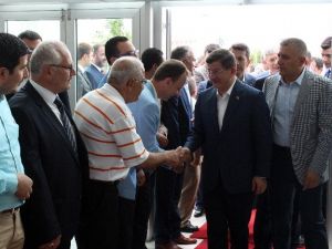 Ahmet Davutoğlu Ve Bakan Elvan, Konyalılarla Bayramlaştı
