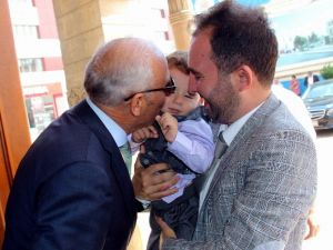 Büykşehir’de Devlet-millet Bayramlaştı
